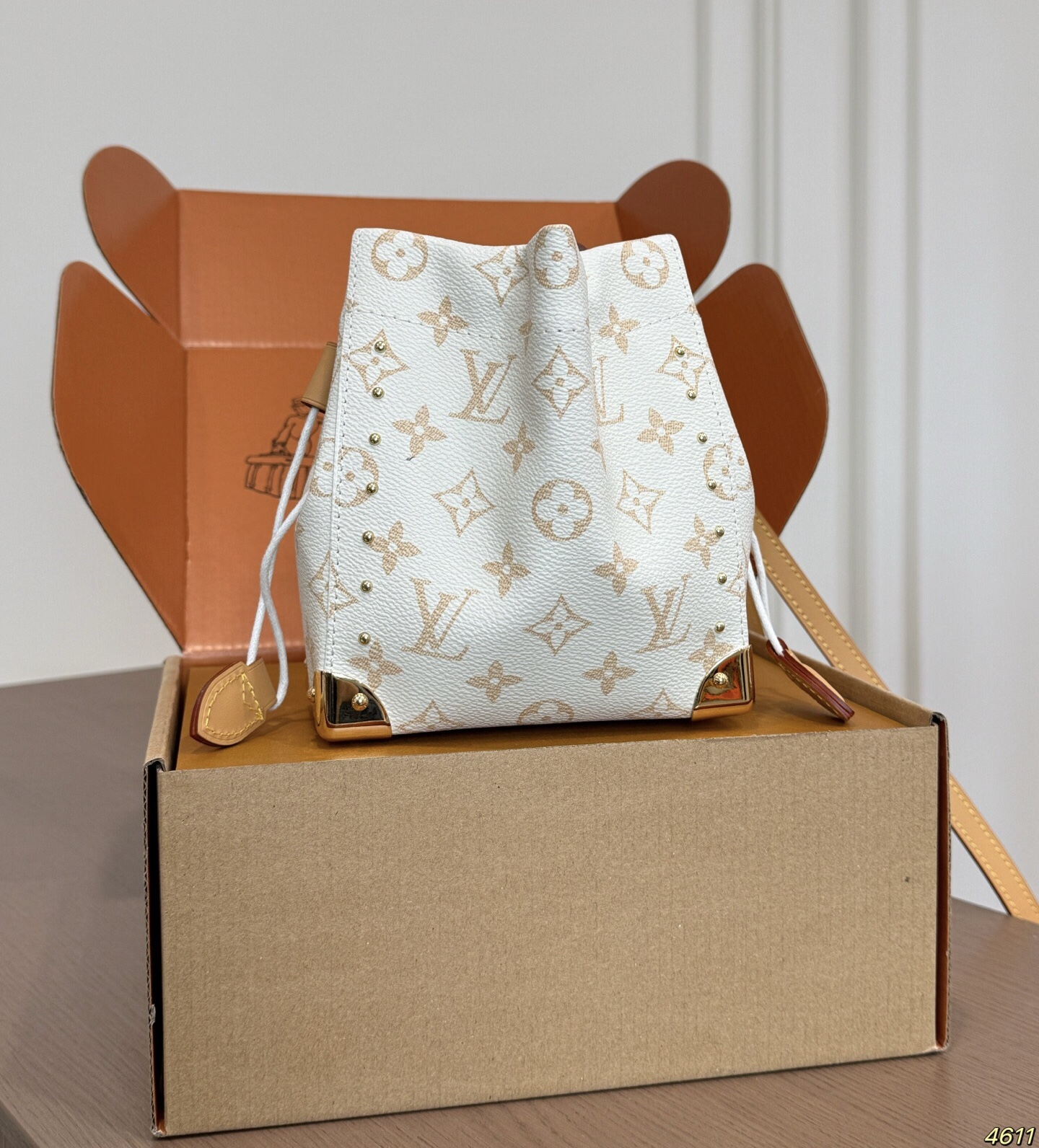 کیف زنانه برند LouisVuitton