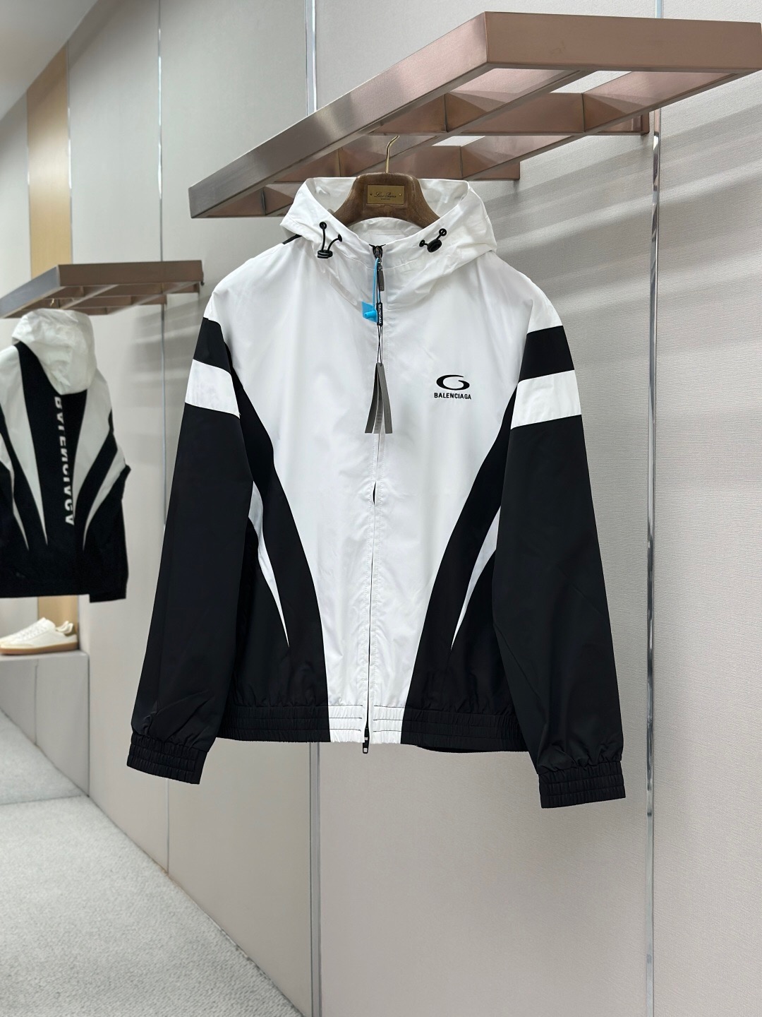 کاپشن مردانه برند Balenciaga
