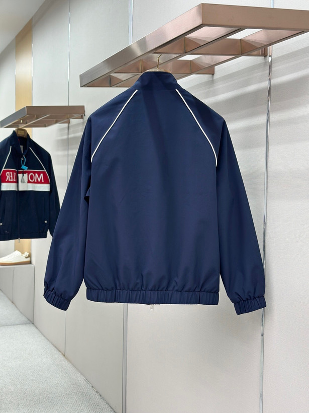 کاپشن مردانه برند Moncler