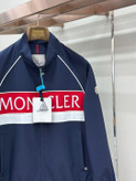 کاپشن مردانه برند Moncler