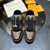 اسنیکر برند Louis Vuitton