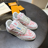 اسنیکر برند Louis Vuitton