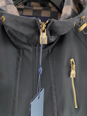 کاپشن برند Louis Vuitton