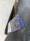 کاپشن برند Louis Vuitton