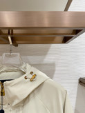 کاپشن برند Louis Vuitton