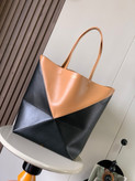 کیف زنانه برند Loewe