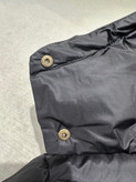 کاپشن زنانه برند Moncler