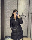 کاپشن زنانه برند Moncler