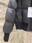 کاپشن زنانه برند Moncler