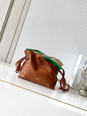 کیف زنانه برند Loewe