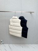 پافر برند Moncler