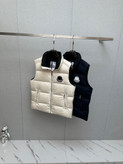 پافر برند Moncler