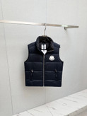پافر برند Moncler