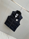 پافر برند Moncler