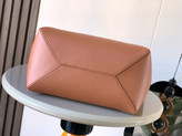 کیف زنانه برند Loewe