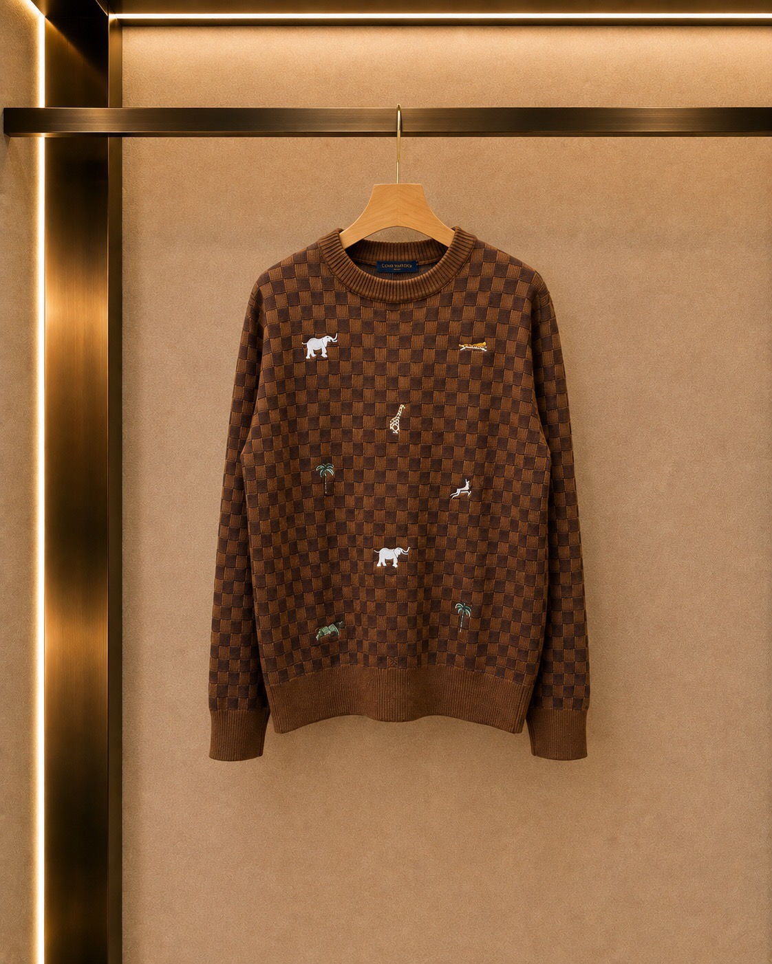 بافت یقه گرد برند Louis Vuitton