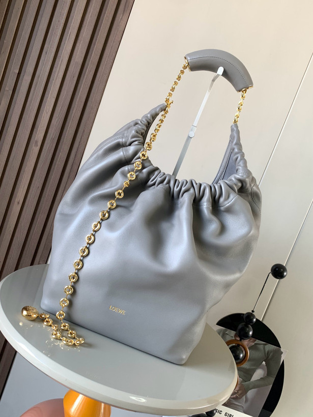 کیف زنانه برند Loewe
