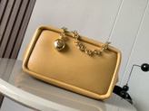 کیف زنانه برند Loewe