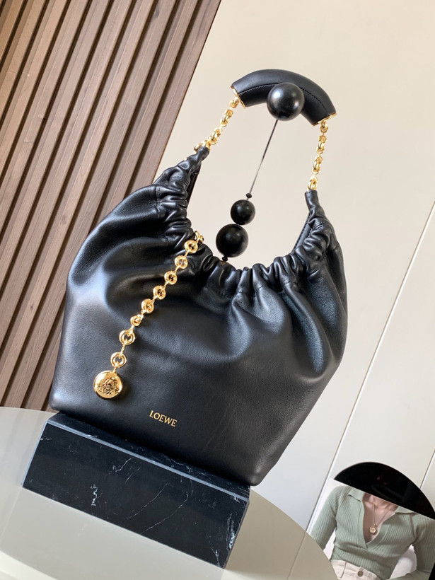 کیف زنانه برند Loewe