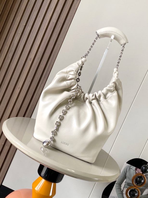 کیف زنانه برند Loewe