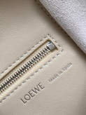 کیف زنانه برند Loewe