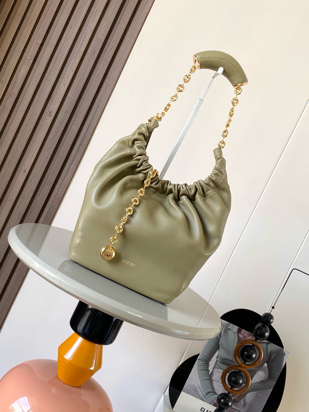 کیف زنانه برند Loewe