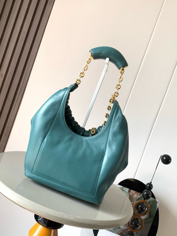 کیف زنانه برند Loewe