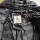 کاپشن بلند زنانه برند Moncler