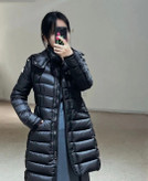 کاپشن بلند زنانه برند Moncler