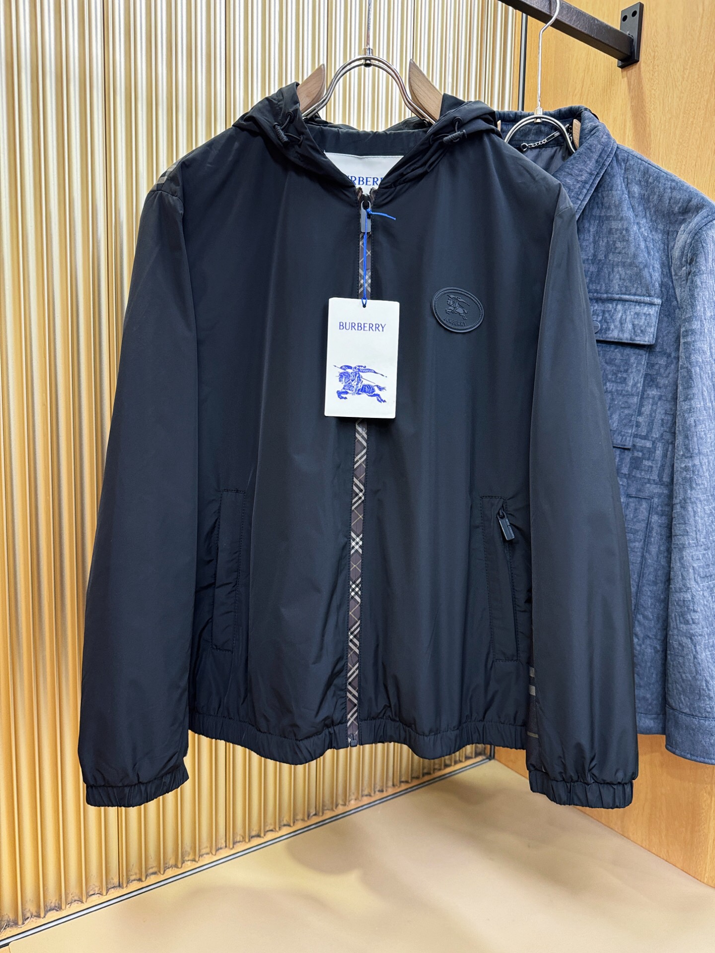 کاپشن دورو برند Burberry