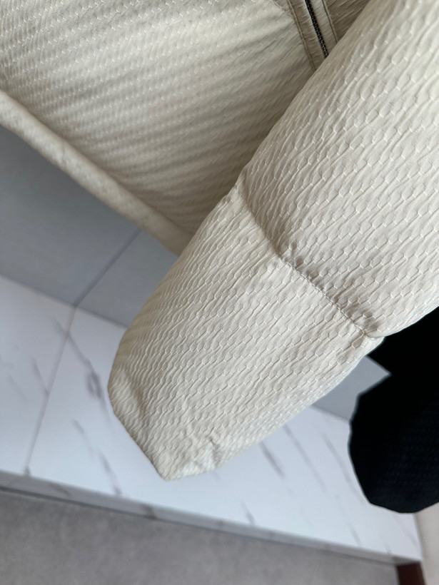 کاپشن برند Zegna