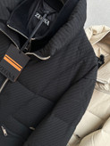 کاپشن برند Zegna