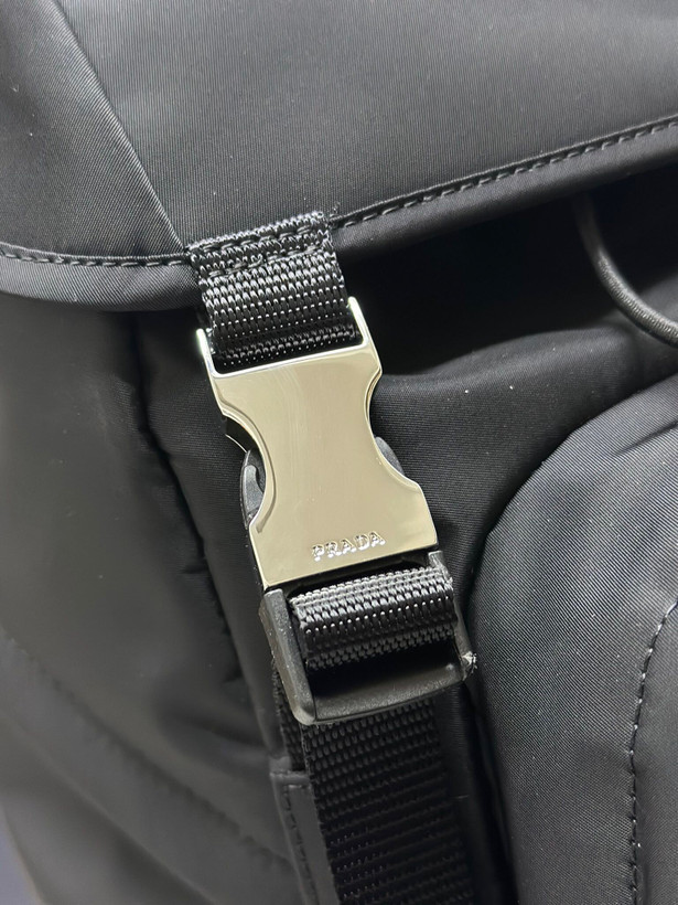 کوله پشتی برند Prada