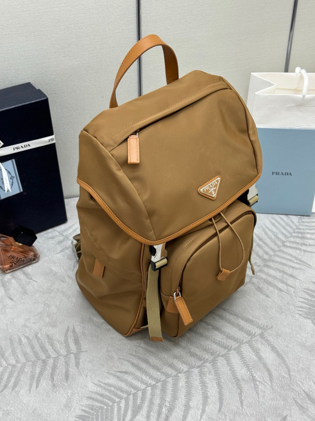 کوله پشتی برند Prada