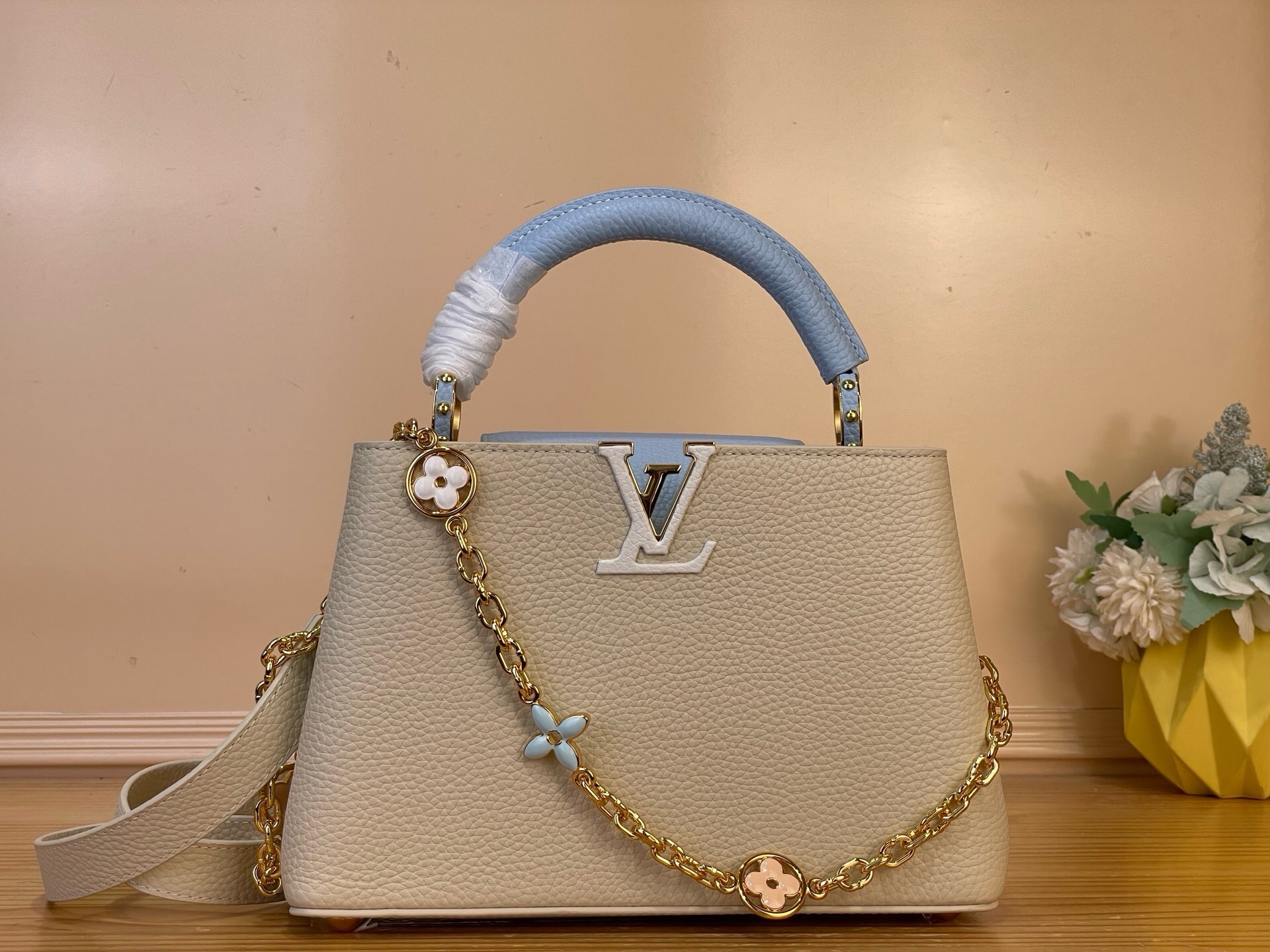 کیف زنانه برند Louis Vuitton