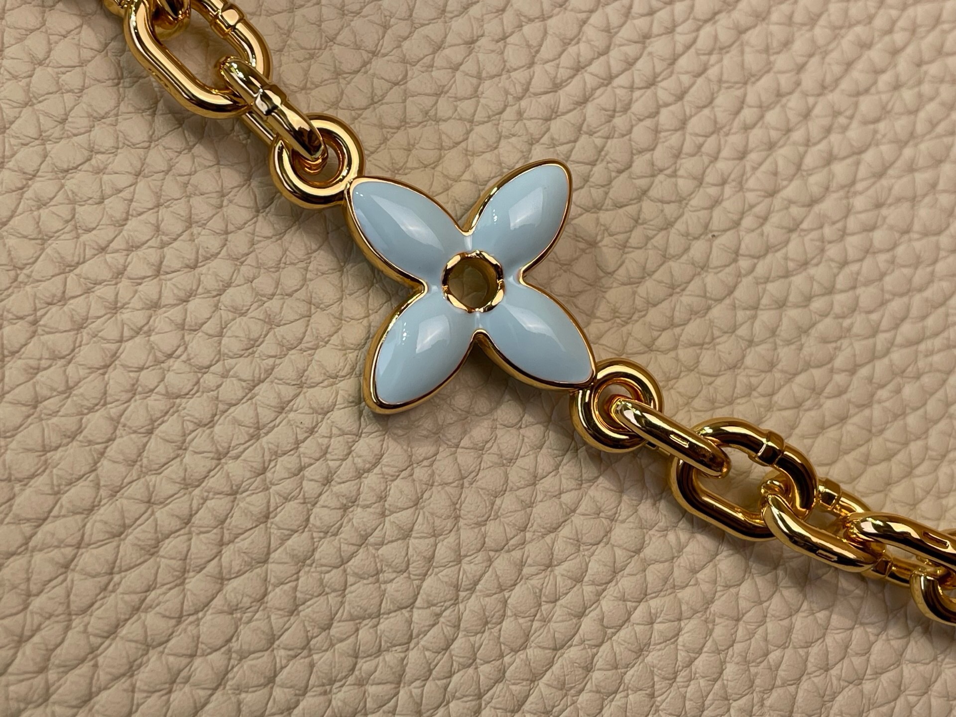 کیف زنانه برند Louis Vuitton