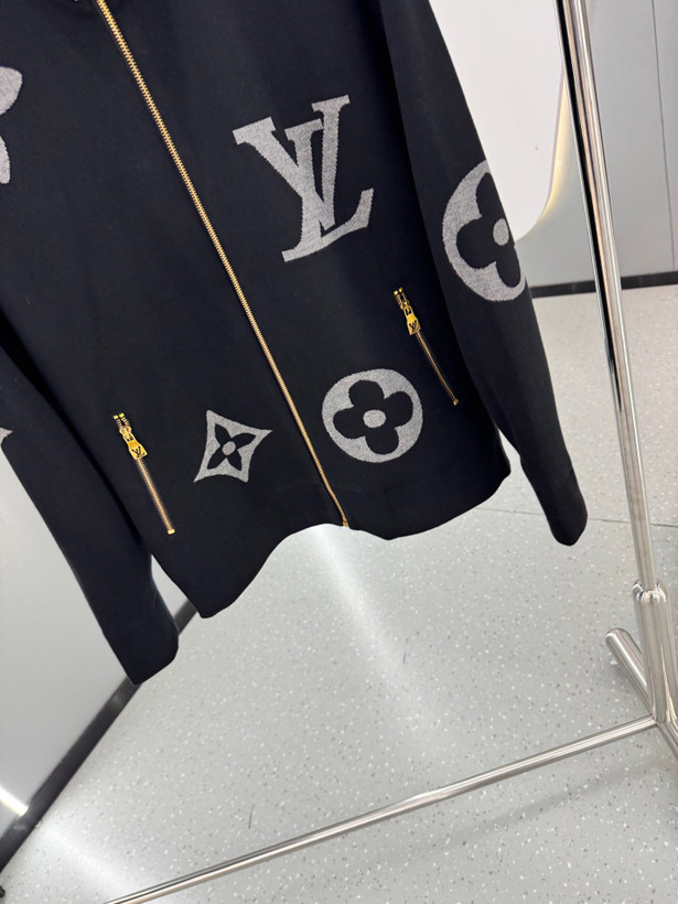 سوییشرت بافت برند Louis Vuitton