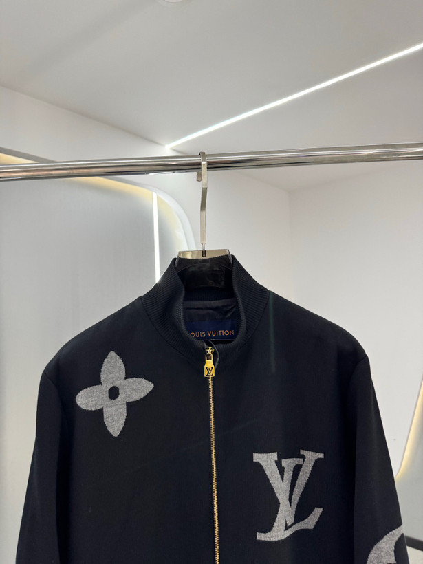 سوییشرت بافت برند Louis Vuitton