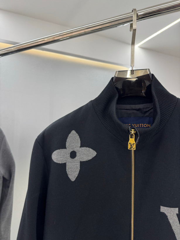 سوییشرت بافت برند Louis Vuitton