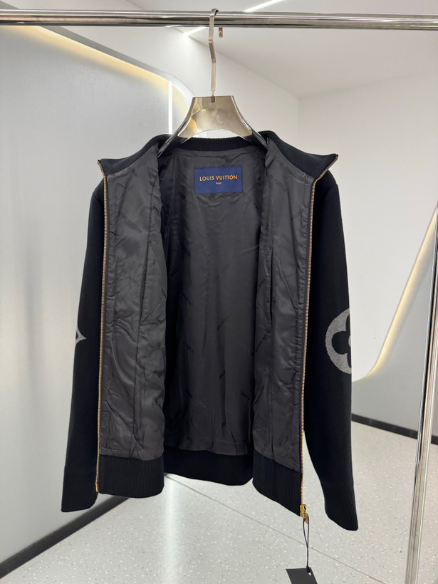 سوییشرت بافت برند Louis Vuitton