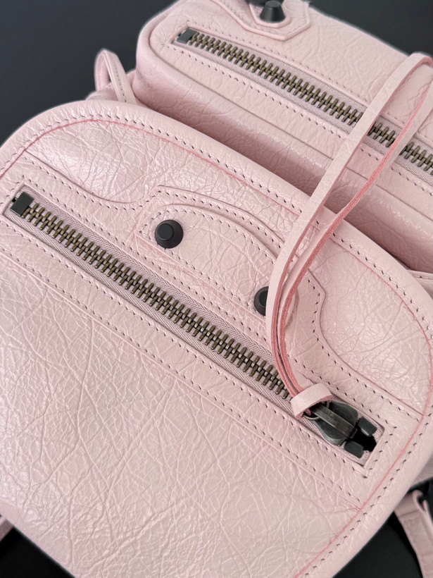 کیف زنانه برند Balenciaga