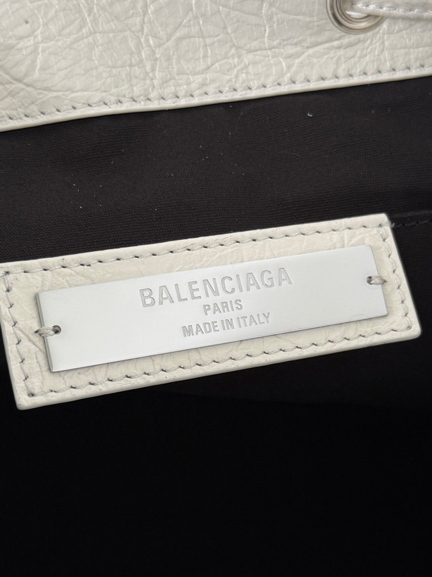 کیف زنانه برند Balenciaga