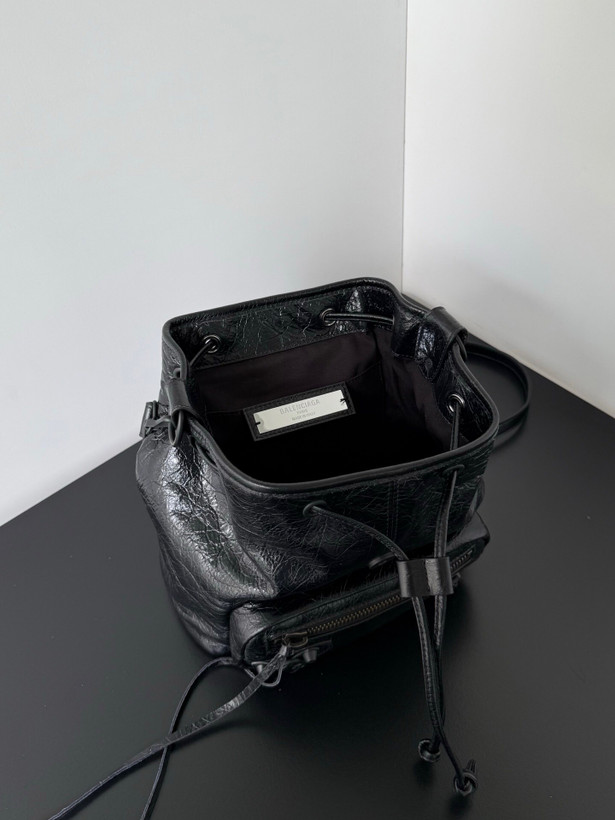 کیف زنانه برند Balenciaga