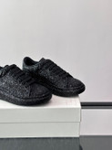 اسنیکر برند Alexander McQueen