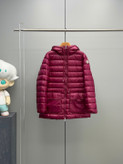 کاپشن زنانه برند Moncler