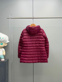 کاپشن زنانه برند Moncler