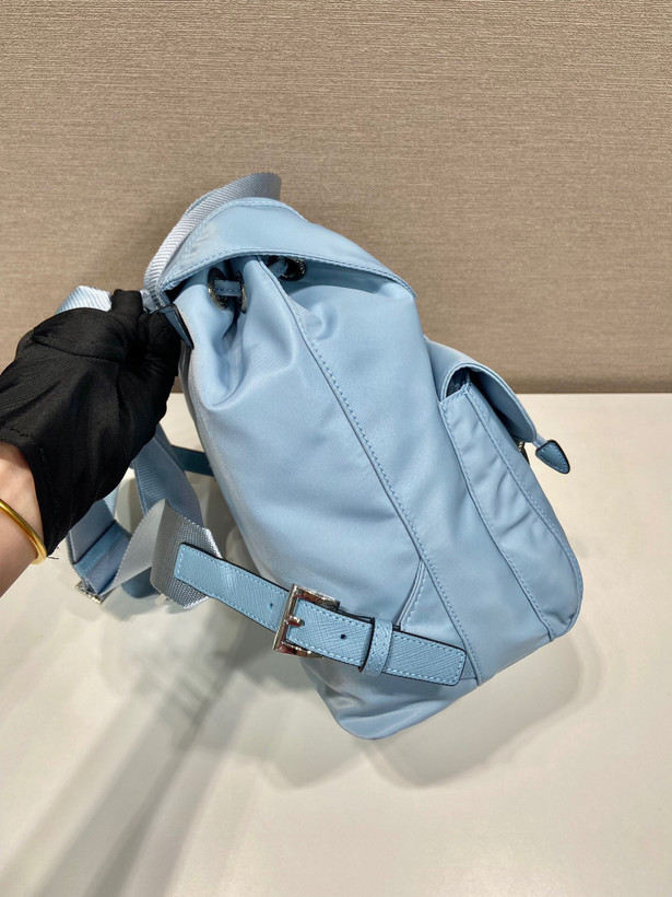 کیف کوله زنانه برند Prada