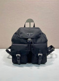 کیف کوله زنانه برند Prada