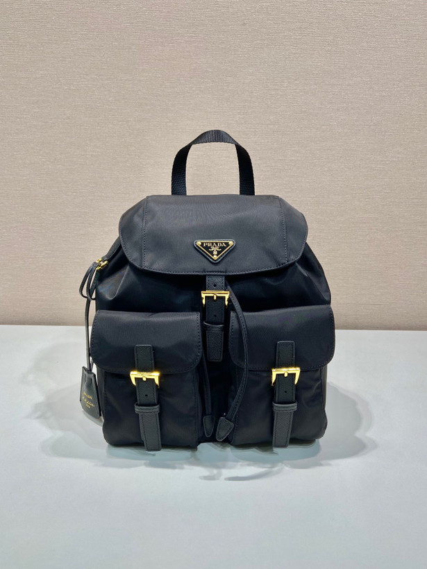 کیف کوله زنانه برند Prada