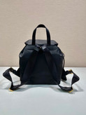 کیف کوله زنانه برند Prada